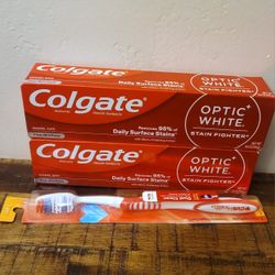 2 Colgate Optic White Toothpaste & Toothbrush