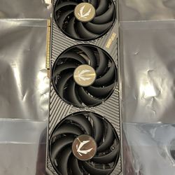 zotac gaming  5070 RTX 12GB