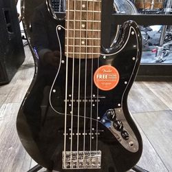 6 String with Case !!   Cash Or Trade 