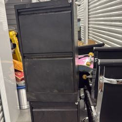 Metal File Cabinet 