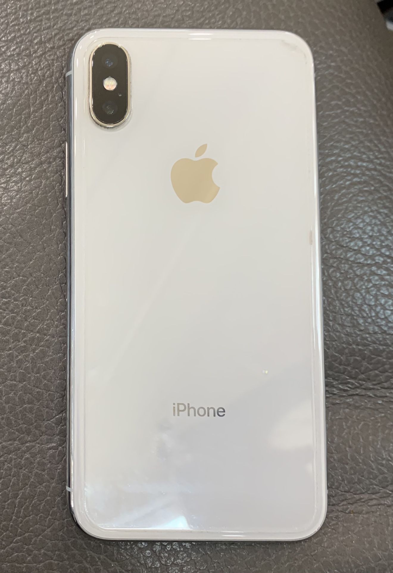 iPhone X  256GB  White