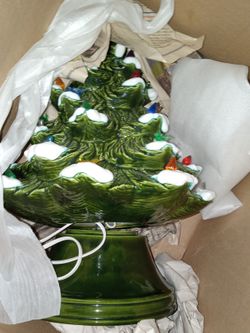 AS OF 9/24/25 STILL AVAILABLE  VINTAGE CHRISTMAS TREE, GREEN AND ABOUT 3 FT 