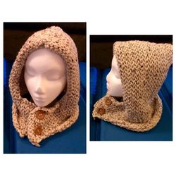 Hooded cowl