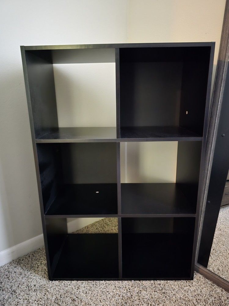 Cube Dresser