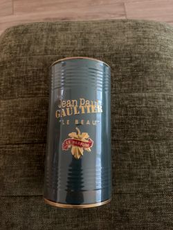 Jean Paul Gaultier “Le beau”