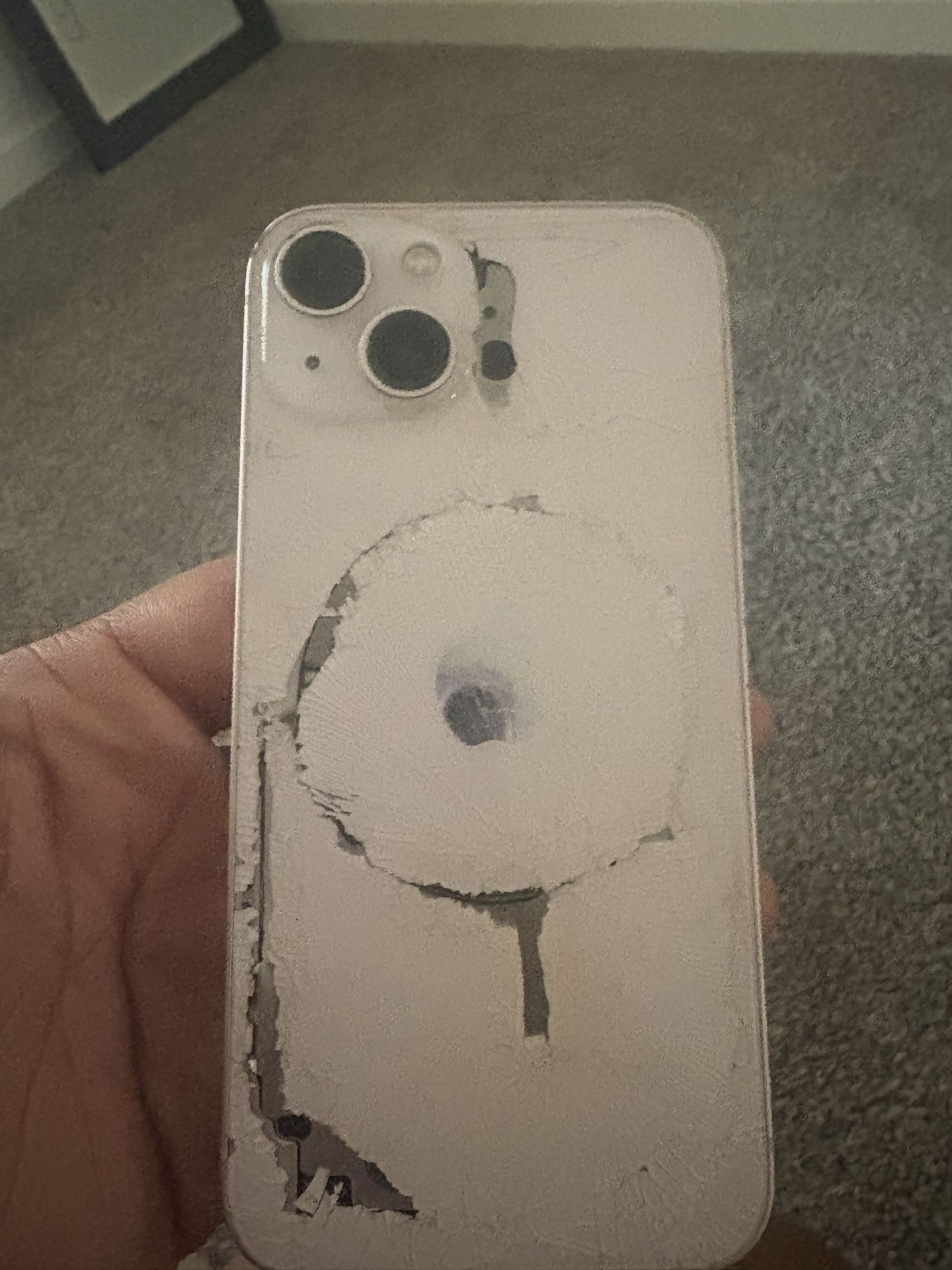 iPhone 13