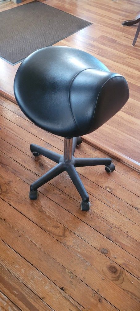 Saddle Seat Rolling Chair