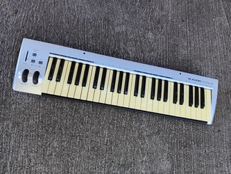 M-Audio KeyRig 49 MIDI Keyboard Controller