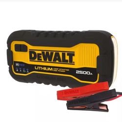 2500 amp dewalt jump box