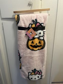 Hello Kitty Blanket UFT