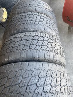 LT 35X12.50/22 NITTO 