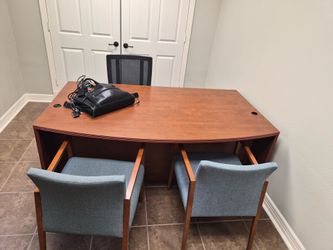 L desk
