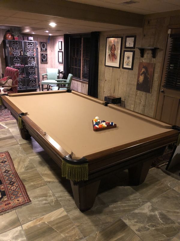 American Heritage by Brunswick 9 foot billiards table. for Sale in