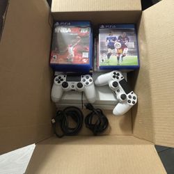 PS4 Slim