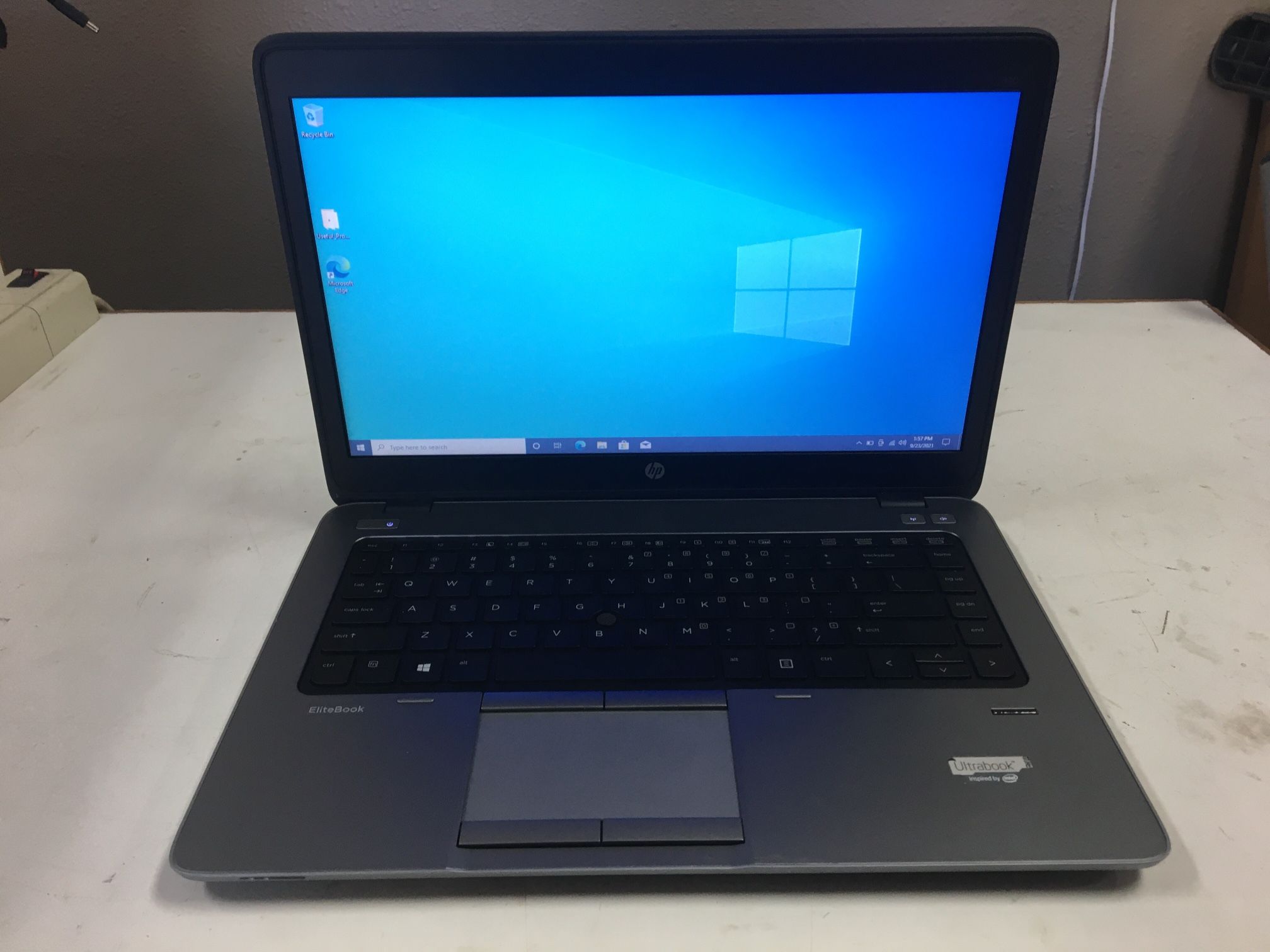 HP Elitebook 840g1 i5-4300u 1.9GHz 8GB 240GB SSD Intel HD Graphics Win 10 Pro