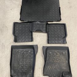 2018 jeep compass mats