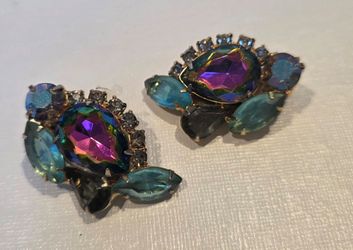 Juliana D&E Watermelon Heliotrope Clips , vintage