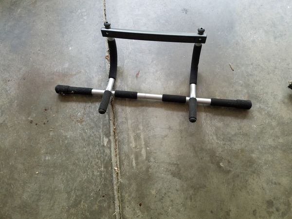 Over Door Pull Up Bar For Sale In Cary Nc Offerup