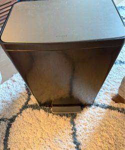 Kohler soft close kitchen trash can