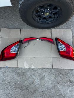 2017 Honda civic tail lights OEM