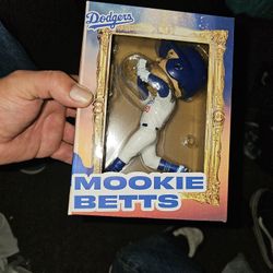 2021 L.A Dodgers Mookie Betts Bobblehead 