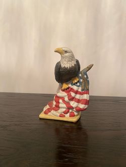 Ceramic Bald Eagle USA American Flag 7”
