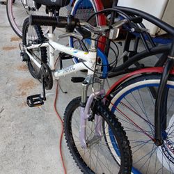 Bike For A  Young Girl Or Boy 