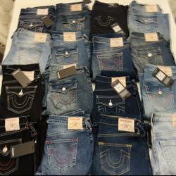 Women 28,27,26,25,24 True Religion Jeans