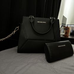 Michael Kors Bag Plus Wallet