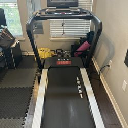 SOLE F80 Treadmill - 2023 with Bluetooth, Large Touchscreen & Owner’s Manual