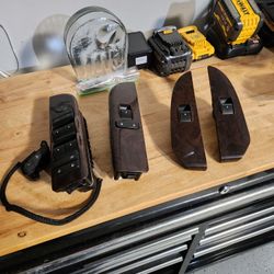 09-2014 Escalade Window Switch 