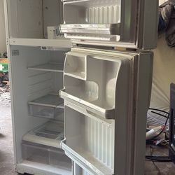 Working Fridge