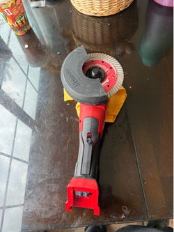 Milwaukee M18 Fuel Grinder
