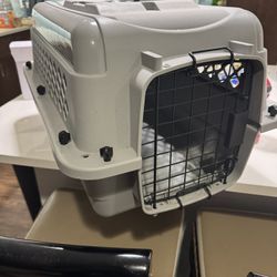 Small Dog or Cat Carrier 