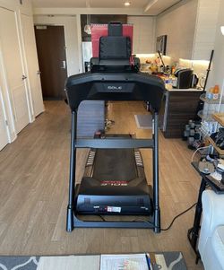 Sole Fitness F63 Folding Treadmill