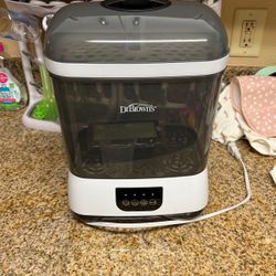 Dr Brown Sterilizer 