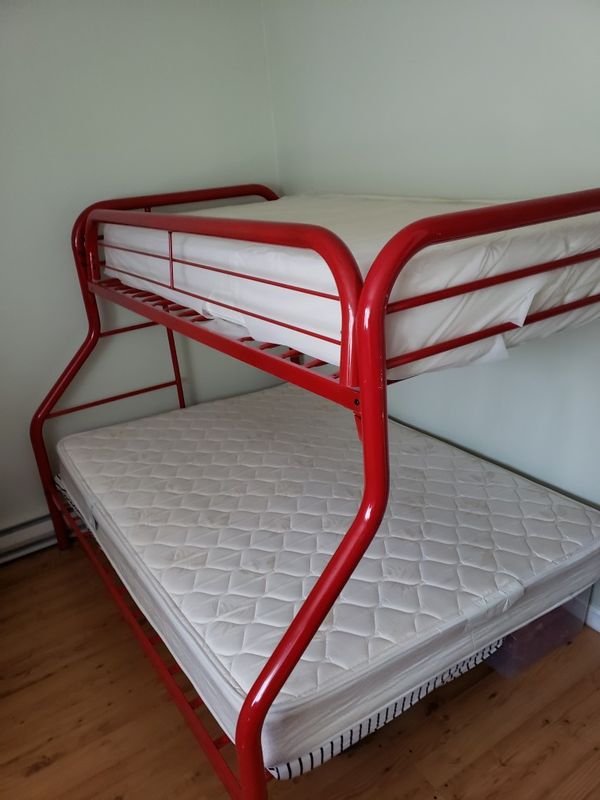 Red Metal Bunk Bed Twin Over Full Mattress For In Lynnwood Wa Red Metal Bunk Bed Twin Over Full Mattress