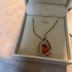 10 Costume Jewelry Necklaces