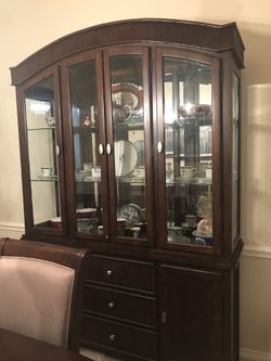 Dining Table &6 Chairs With China Cabinet