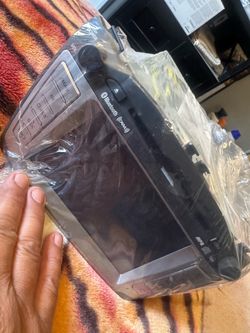 Hyundai radio, new steel rapper
