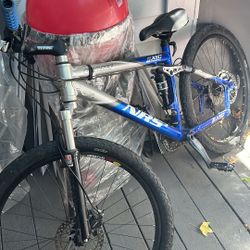 Mtb Bike It’s Good Has Hydraulic Breaks Shoxrock   