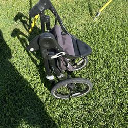 Babytrend/MUV Stroller and Carseat Set