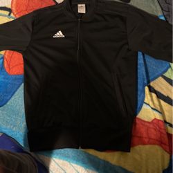 Adidas Black Small Men’s Sweater. Comfortable, Good To Wear For Working Out Or Wearing On A Regular Day