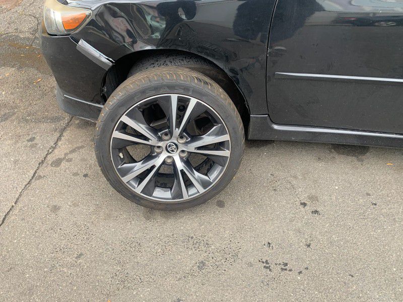 Toyota Rims Are In Perfect Condition All 4
