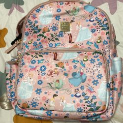  Disney Princess Petunia Pickle Bottom Diaper Bag – NEW w/ Tags! 