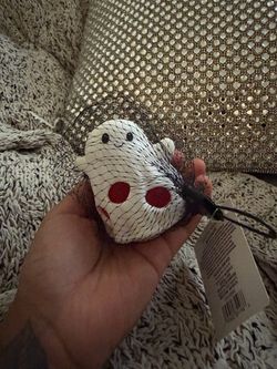 SQUISHY GHOST