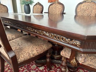 Traditional Wood Dining Table with Chairs Set