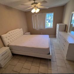 Bedroom Set 💥Juego De Cuarto