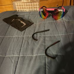 Pit viper’s sunglasses 