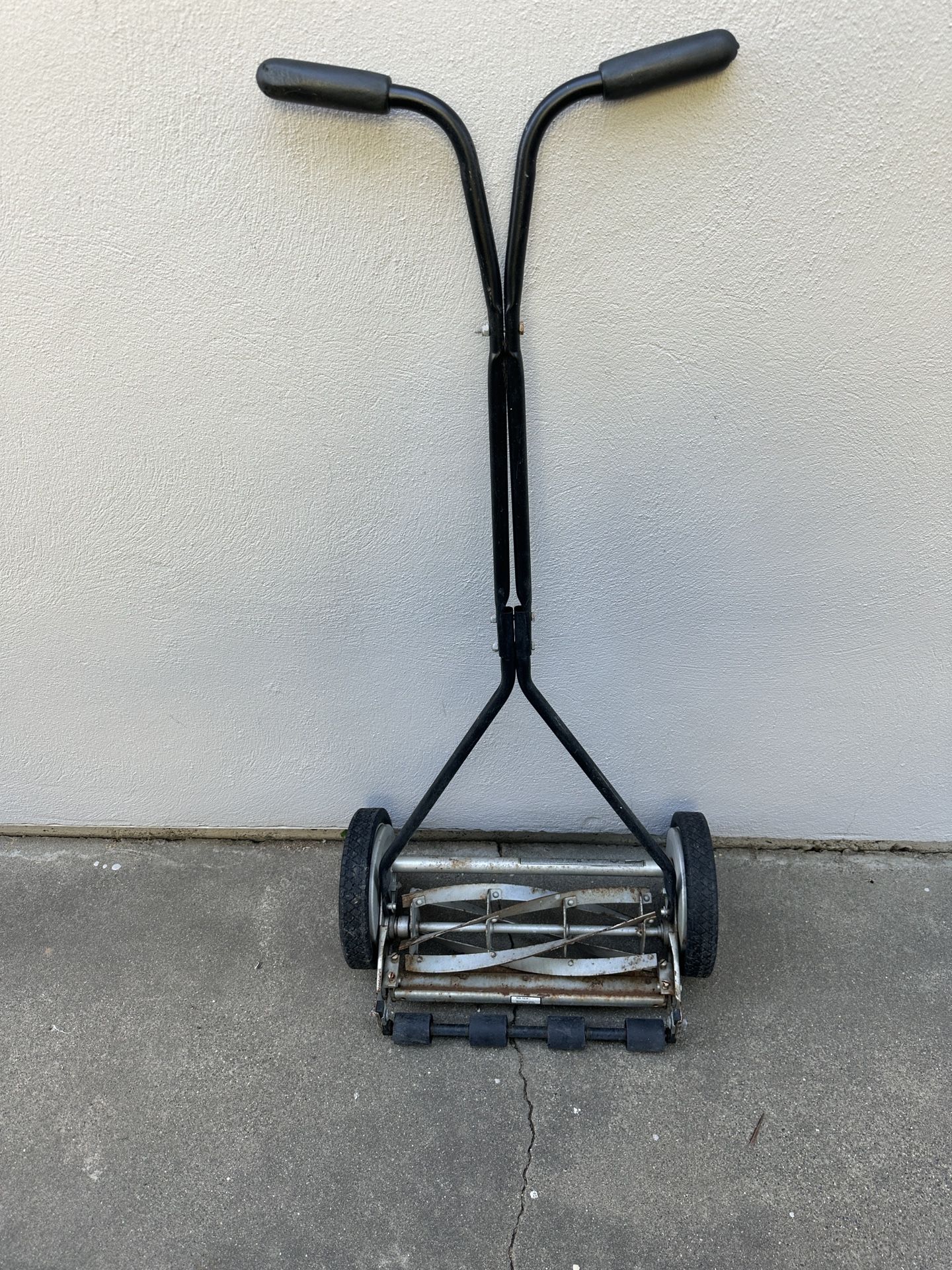 Free Push Mower